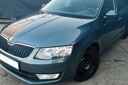 Skoda Octavia 176.000 km 8.400 &euro; Leipzig 04347
