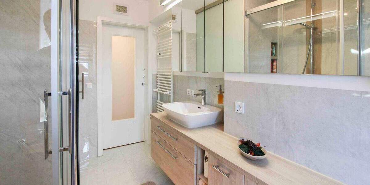 Etagenwohnung Leipzig Probstheida - 3 Zimmer, 84 m&sup2;, 289.000&euro; | Angebot:25388953