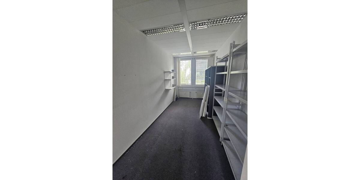 Gewerbeobjekt Leipzig Schönefeld-Abtnaundorf - 1 Zimmer, 510 m&sup2;, 4.340&euro; | Angebot:25999696