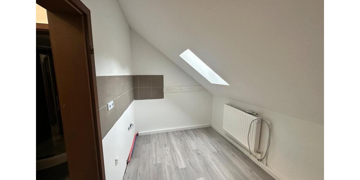 Mehrfamilienhaus, Wohnhaus Merseburg - 6 Zimmer, 150 m&sup2;, 230.000&euro; | Angebot:25351871