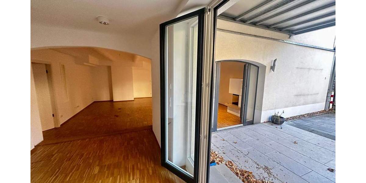 Etagenwohnung Leipzig Südvorstadt - 5 Zimmer, 212 m&sup2;, 990.000&euro; | Angebot:25836169