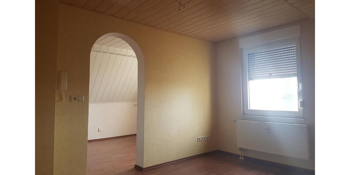 DG-Wohnung mit Einbauküche 2 zimmer
