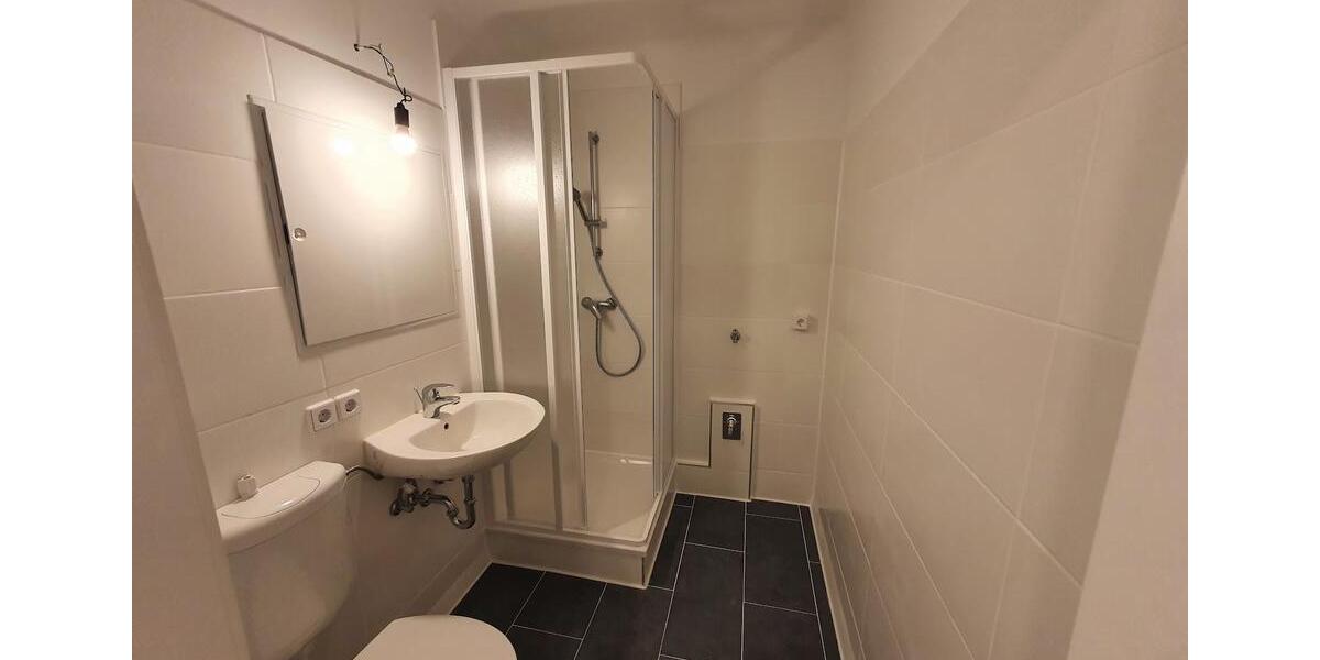 Erdgeschoßwohnung Leipzig West - 5 Zimmer, 109 m&sup2;, 929&euro; | Angebot:25648122