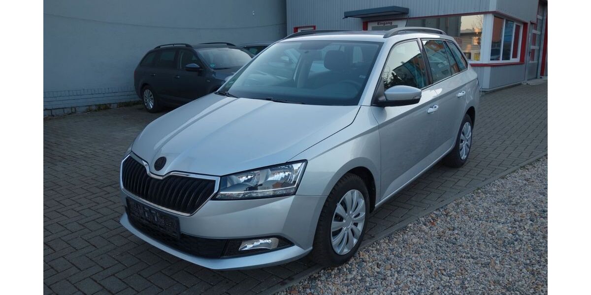 Skoda Fabia 44.000 km 10.190 &euro; Leipzig 04249