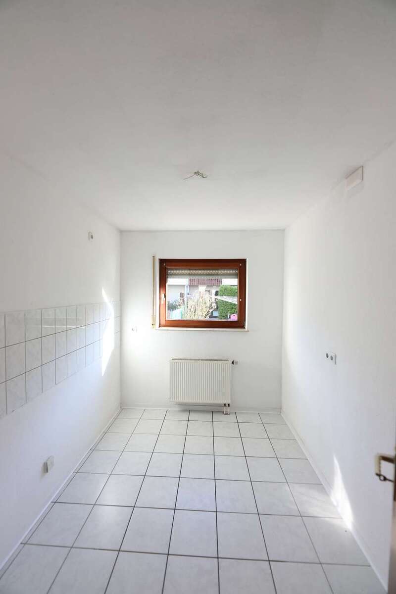 Investieren mit Weitblick: Leipziger Umland, ca. 6 % Rendite, Garage inklusive 5 zimmer