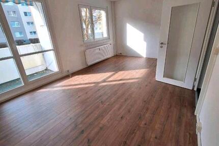 Wohnung Landsberg - 3 Zimmer, 56 m&sup2;, 392&euro; | Angebot:25935496