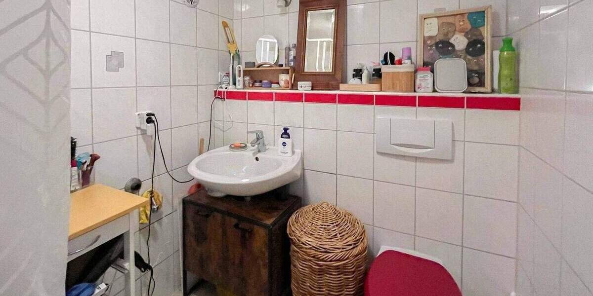 Reihenendhaus Leipzig Leutzsch - 6 Zimmer, 178 m&sup2;, 445.000&euro; | Angebot:25096077