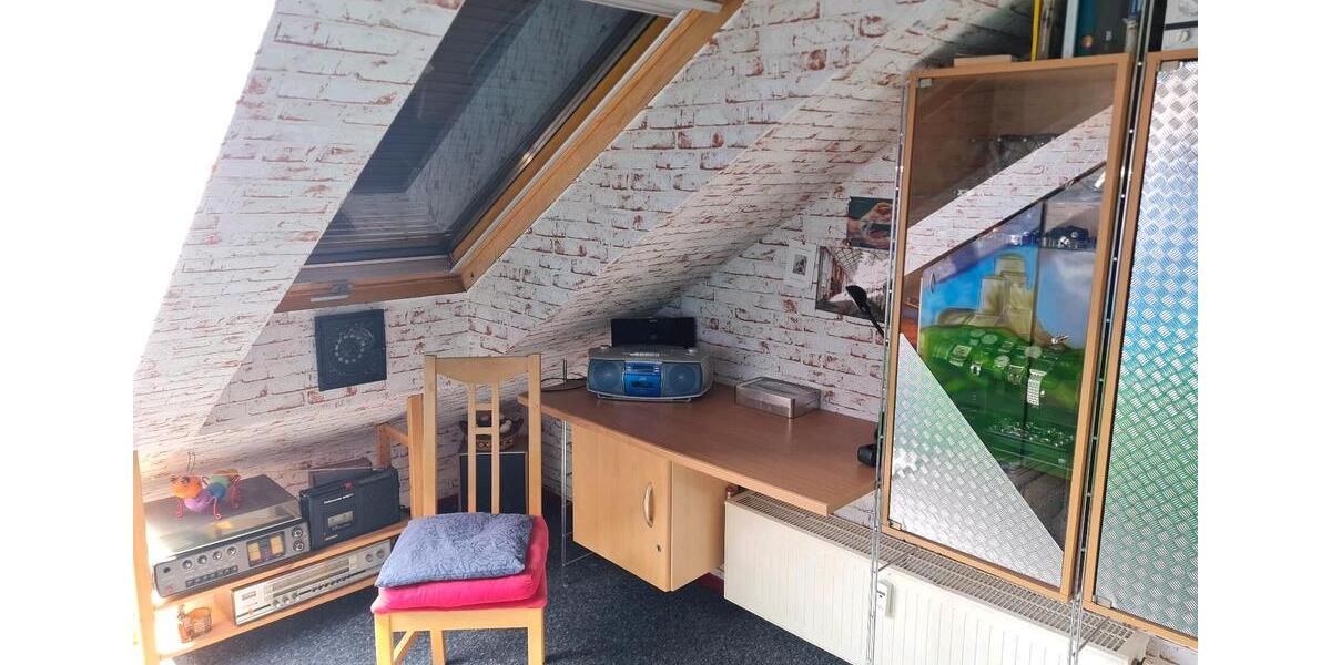 Dachgeschoßwohnung Leipzig Ost - 3 Zimmer, 99 m&sup2;, 270.000&euro; | Angebot:27115144