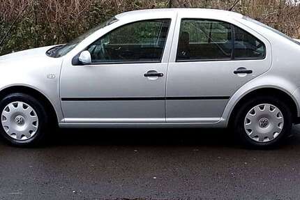 VW Bora 248.000 km 1.999 &euro; Leipzig, Stadt 04347