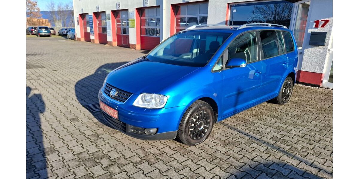 VW Touran 206.000 km 3.499 &euro; Brandis OT Beucha 04824