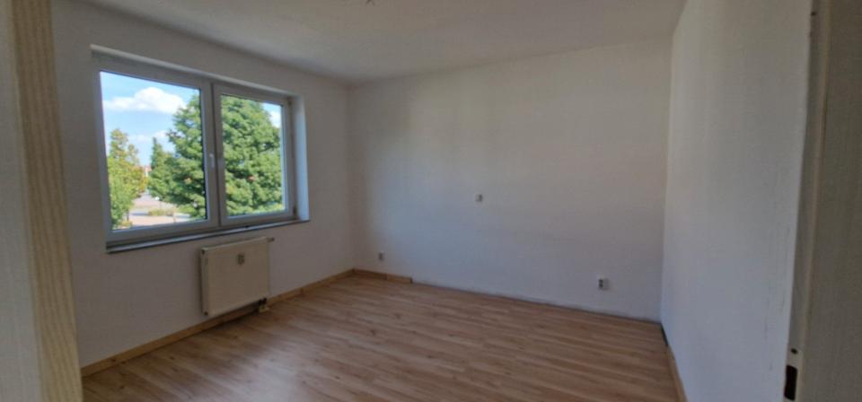 Etagenwohnung Leuna - 3 Zimmer, 70 m&sup2;, 110.000&euro; | Angebot:27413879