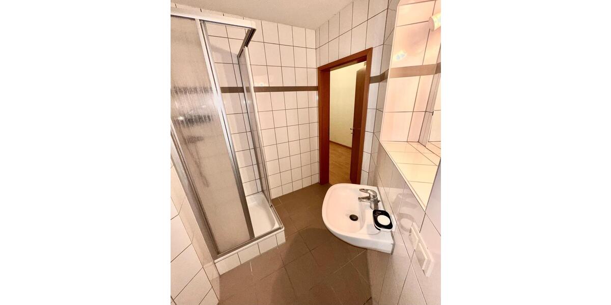 Hochparterre Leipzig Südwest - 1 Zimmer, 41 m&sup2;, 395&euro; | Angebot:26318097