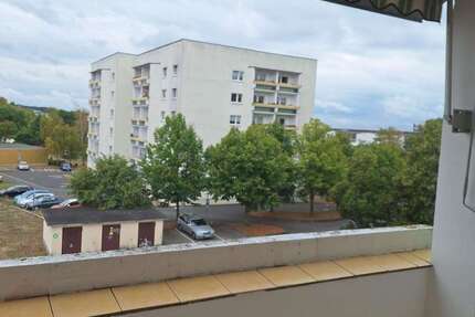 Wohnung Grimma - 3 Zimmer, 74 m&sup2;, 560&euro; | Angebot:27253428