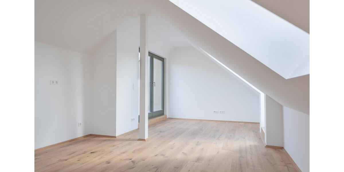 Etagenwohnung Leipzig Ost - 4 Zimmer, 99 m&sup2;, 1.482&euro; | Angebot:26277571