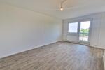Sonnige 1-Zimmer-Wohnung mit Balkon und Dusche – frisch renoviert und bereit für neue Geschichten!