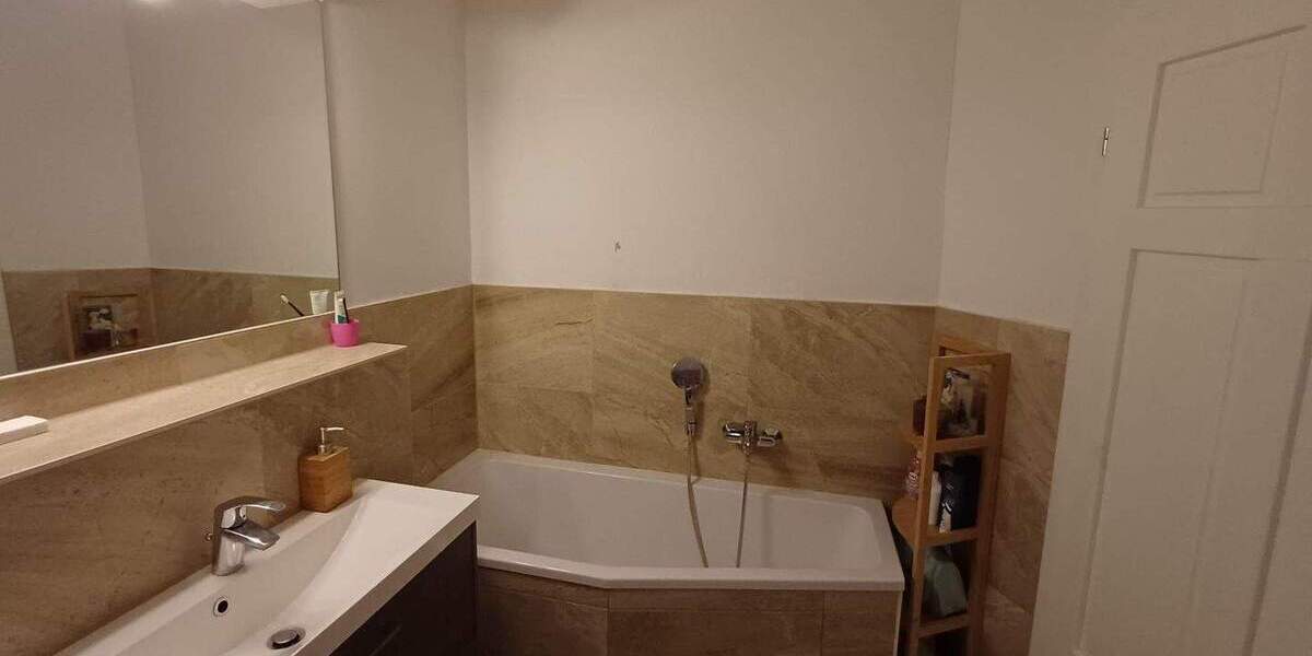 Etagenwohnung Leipzig Schönefeld-Abtnaundorf - 3 Zimmer, 65 m&sup2;, 195.000&euro; | Angebot:25682772