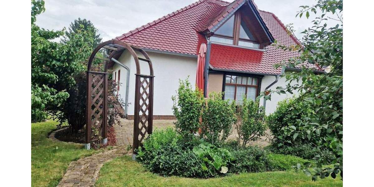 Einfamilienhaus Leipzig Böhlitz-Ehrenberg - 5 Zimmer, 219 m&sup2;, 699.000&euro; | Angebot:25733956