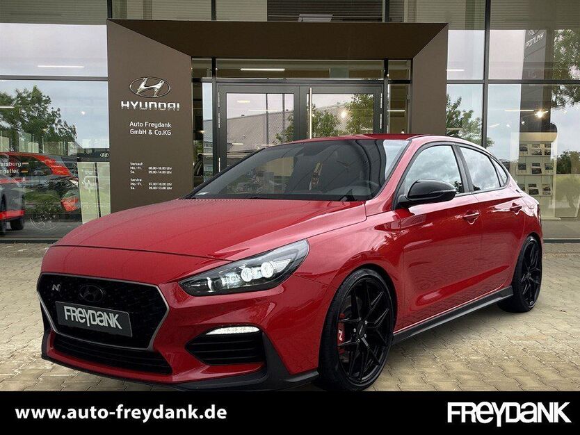 Hyundai i30 54.755 km 24.999 € Leipzig 04178