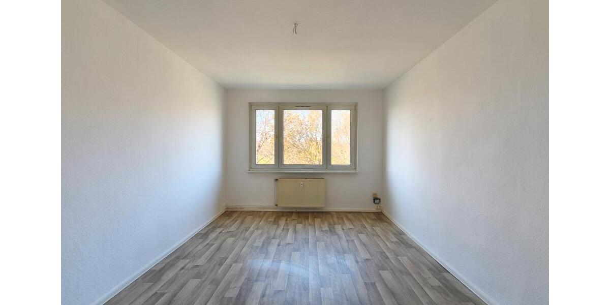 Etagenwohnung Zwenkau - 1 Zimmer, 31 m&sup2;, 235&euro; | Angebot:26279172
