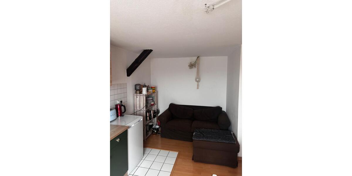 Dachgeschoßwohnung Leipzig Süd - 2 Zimmer, 74 m&sup2;, 760&euro; | Angebot:25613106