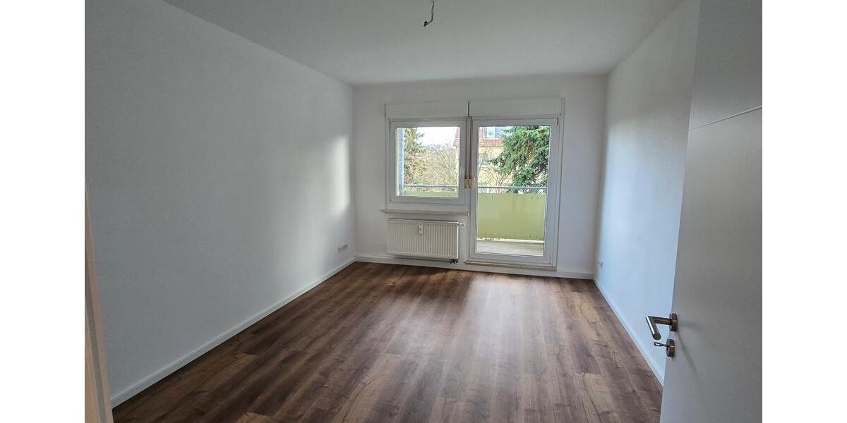 Etagenwohnung Grimma - 3 Zimmer, 60 m&sup2;, 306&euro; | Angebot:26273702