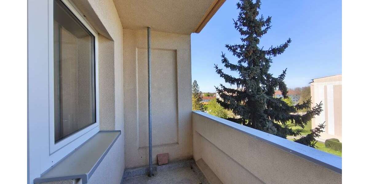 Etagenwohnung Bad Lausick - 3 Zimmer, 62 m&sup2;, 341&euro; | Angebot:26335193