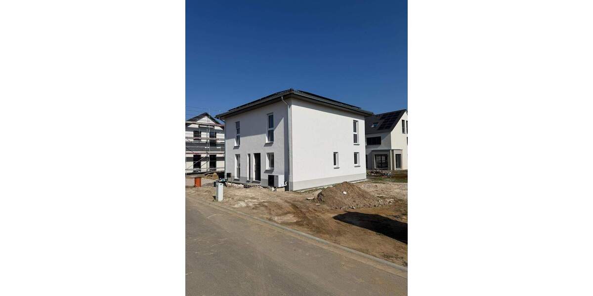 Mehrfamilienhaus, Wohnhaus Leipzig Lützschena-Stahmeln - 6 Zimmer, 133 m&sup2;, 520.320&euro; | Angebot:26359709