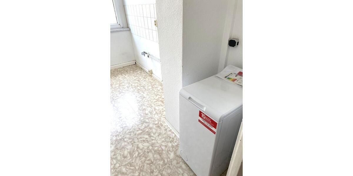 Alle Räume sind mit modernem CV-Belag in Laminatoptik ausgestattet. 3 zimmer