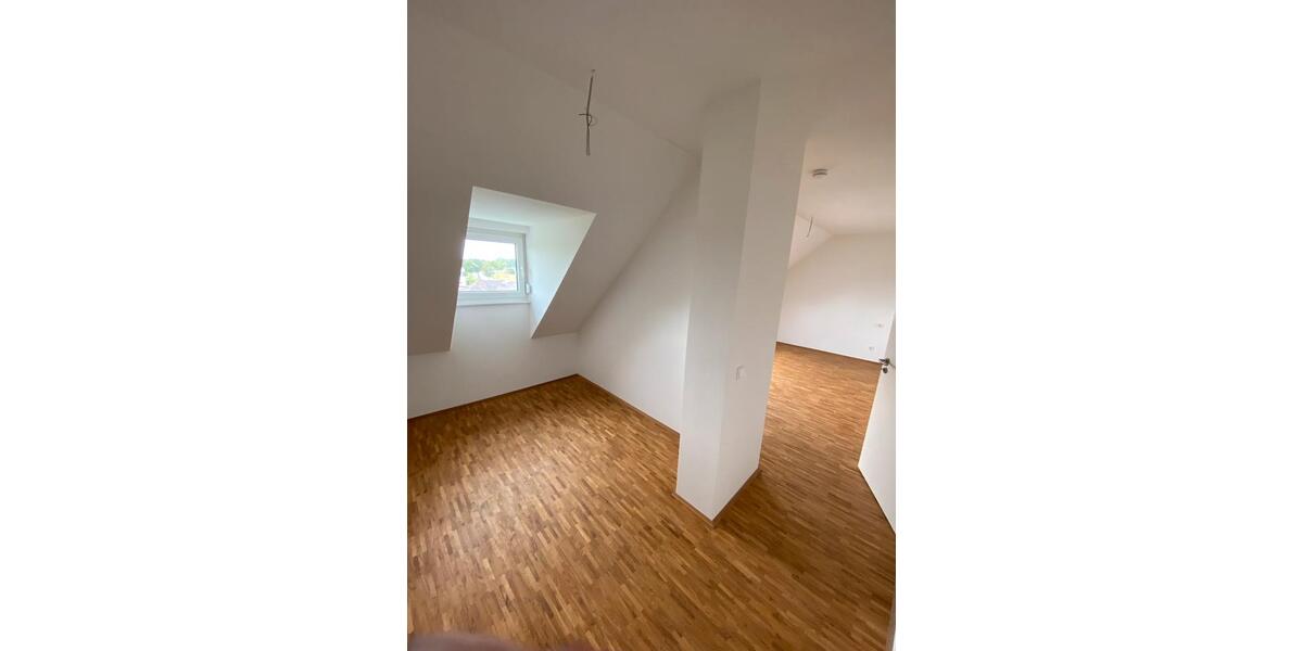 Reihenhaus Großpösna - 5 Zimmer, 129 m&sup2;, 1.580&euro; | Angebot:26543105