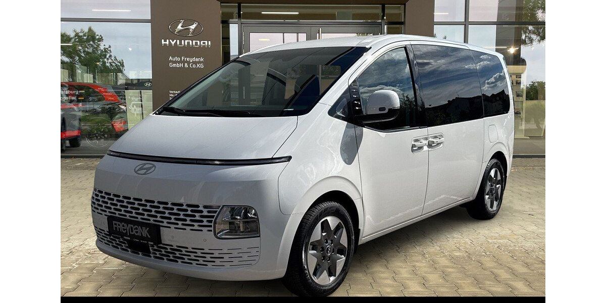 Hyundai STARIA 9.434 km 45.999 &euro; Leipzig 04178