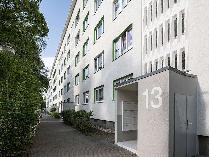 Wohnung zum Mieten in Halle (Saale) 268 € 43.8 m²