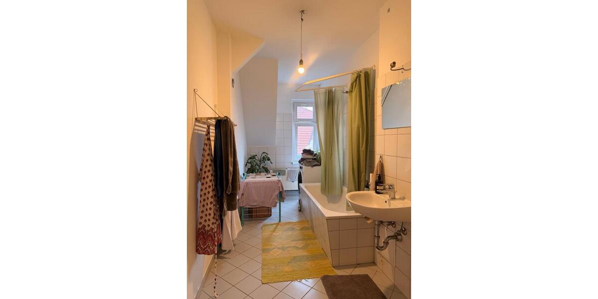 Dachgeschoßwohnung Leipzig Altwest - 3 Zimmer, 79 m&sup2;, 550&euro; | Angebot:26354879