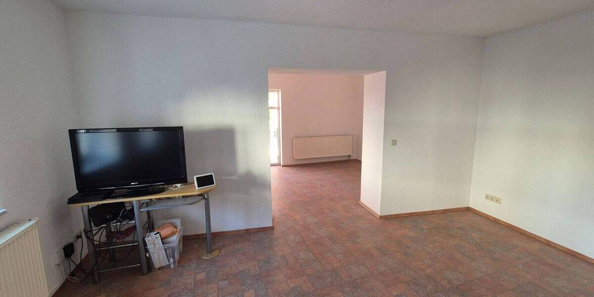 Mehrfamilienhaus, Wohnhaus Zschepplin Krippehna - 6 Zimmer, 210 m&sup2;, 199.999&euro; | Angebot:25725626