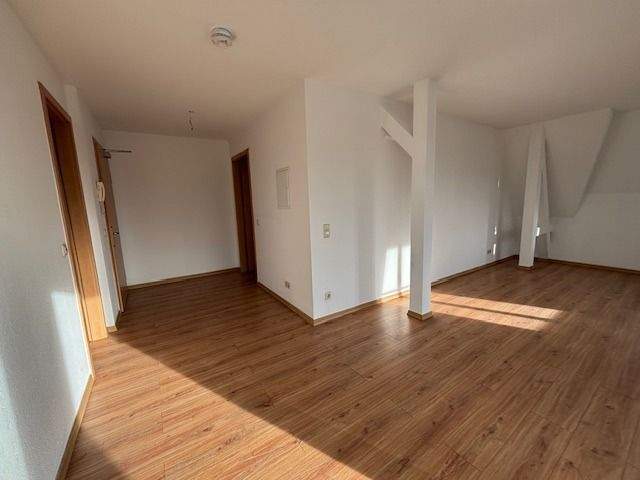 Etagenwohnung Markkleeberg Markkleeberg-Mitte - 2 Zimmer, 65 m&sup2;, 220.000&euro; | Angebot:25698237
