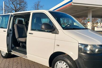 VW T5 Transporter 306.881 km 9.499 &euro; Leipzig 04328