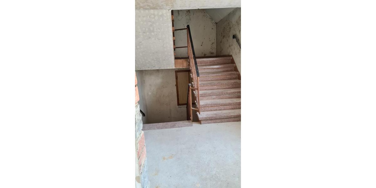 Reihenhaus Bad Lausick - 6 Zimmer, 100 m&sup2;, 139.000&euro; | Angebot:26061624