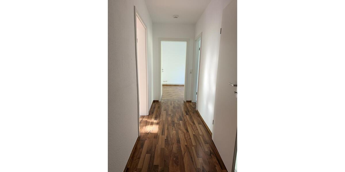 Erdgeschoßwohnung Schkeuditz - 3 Zimmer, 64 m&sup2;, 499&euro; | Angebot:26440943