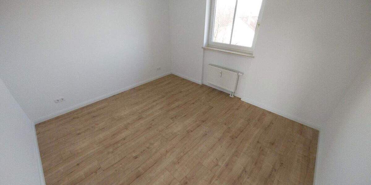 Etagenwohnung Taucha Graßdorf - 2 Zimmer, 61 m&sup2;, 710&euro; | Angebot:25820703