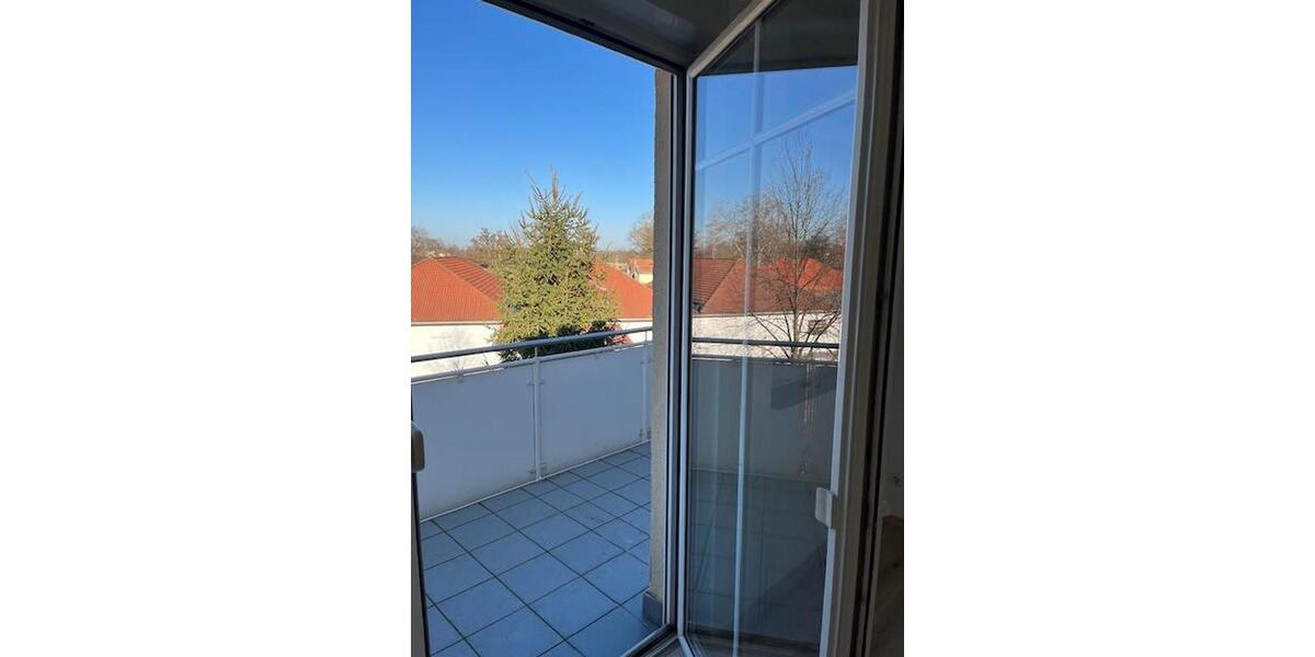 Dachgeschoßwohnung Leipzig Ost - 2 Zimmer, 76 m&sup2;, 685&euro; | Angebot:25432945