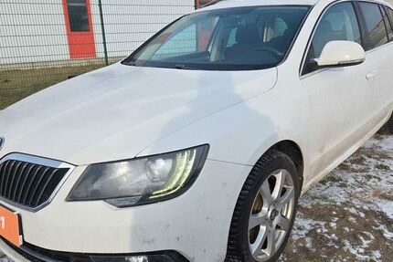 Skoda Superb 107.457 km 11.990 &euro; Taucha 04425