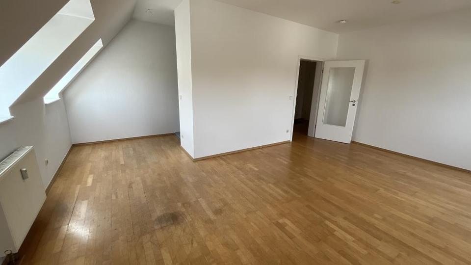 Dachgeschoßwohnung Leipzig Altwest - 2 Zimmer, 56 m&sup2;, 490&euro; | Angebot:26463156