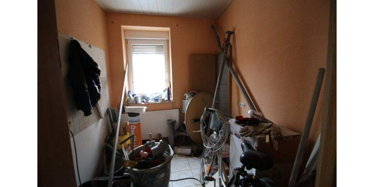 Mehrfamilienhaus, Wohnhaus Zwenkau - 7 Zimmer, 149.001&euro; | Angebot:25695866