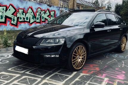 Skoda Octavia 230.000 km 9.400 &euro; Grimma 04668