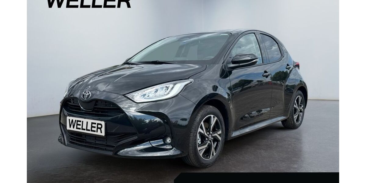 Toyota Yaris 1.800 km 25.490 &euro; Leipzig 04178