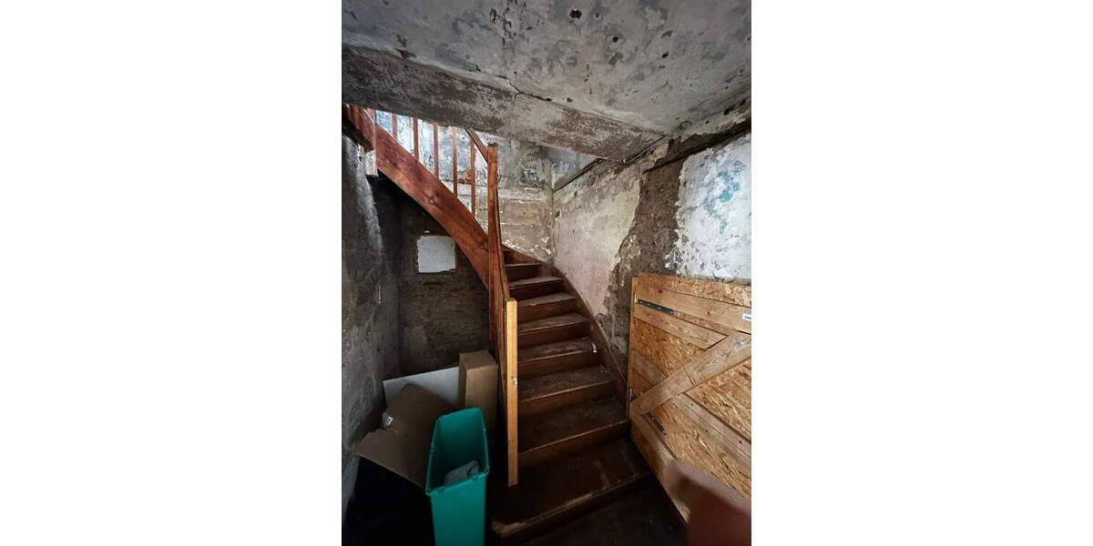 Einfamilienhaus Bad Dürrenberg Oebles-Schlechtewitz - 5 Zimmer, 110 m&sup2;, 30.000&euro; | Angebot:25771900