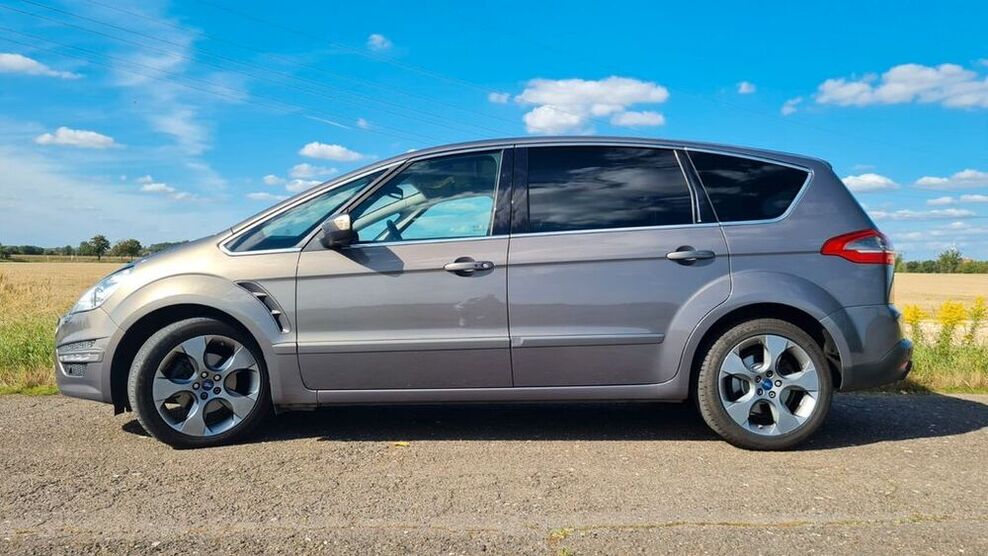 S-Max