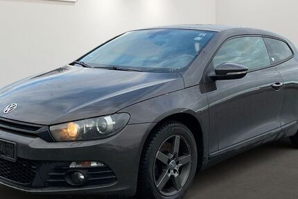 VW Scirocco 124.582 km 6.299 &euro; Brehna 06796