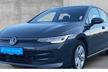 VW Golf 24.450 km 21.240 € Halle (Saale) 06110