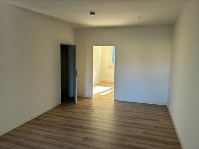 Erdgeschoßwohnung Borna - 3 Zimmer, 59 m&sup2;, 354&euro; | Angebot:26512227