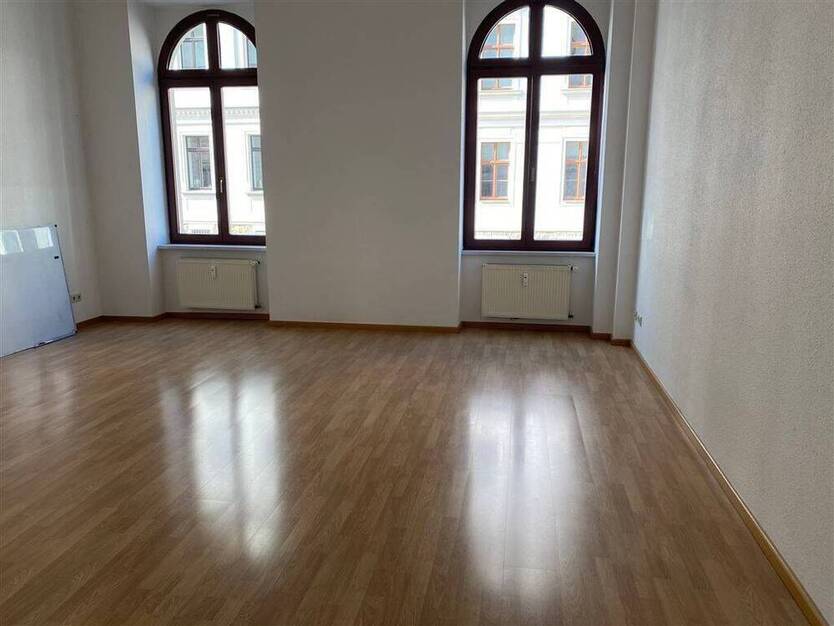 LEIBNIZSTRASSE -WALDSTRASSENVIERTEL | tolle 2 Raum-Whg. * Terrasse* offene Küche*